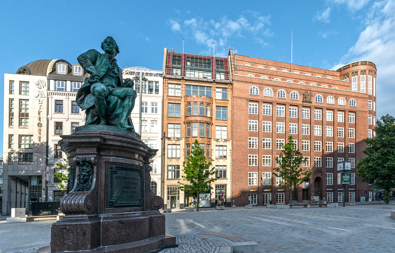 Gänsemarkt 35 – denkmalgeschützte Immobilien aus dem Jahr 1908, im Herzen der Hamburger Innenstadt in absoluter 1a-Lage am Gänsemarkt.